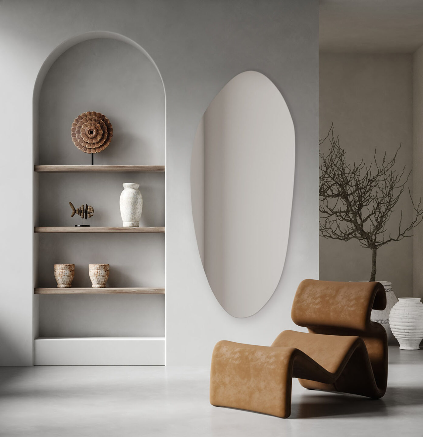 lustro organiczne Floppy pionowe w salonie nad brązowym fotelem